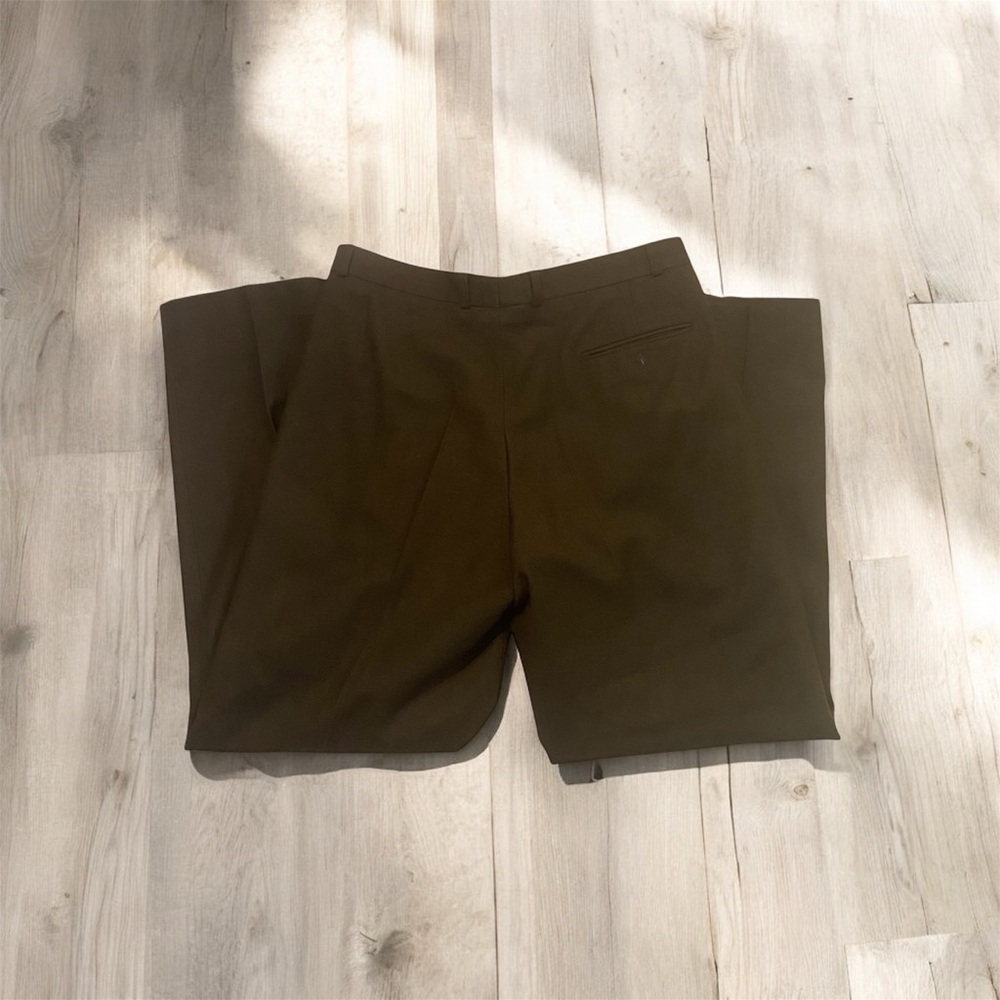 Olive Green Blazer & Pants. 100% Wool. - Picture 5 of 6